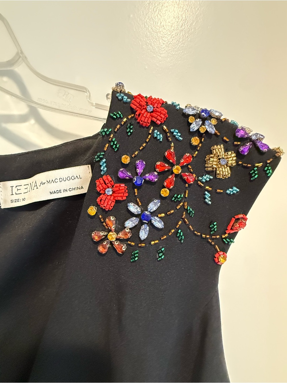 Mac Duggal Black Beaded Cap Sleeve V-Neck A-Line Gown Dress Formal - Picture 5 of 5